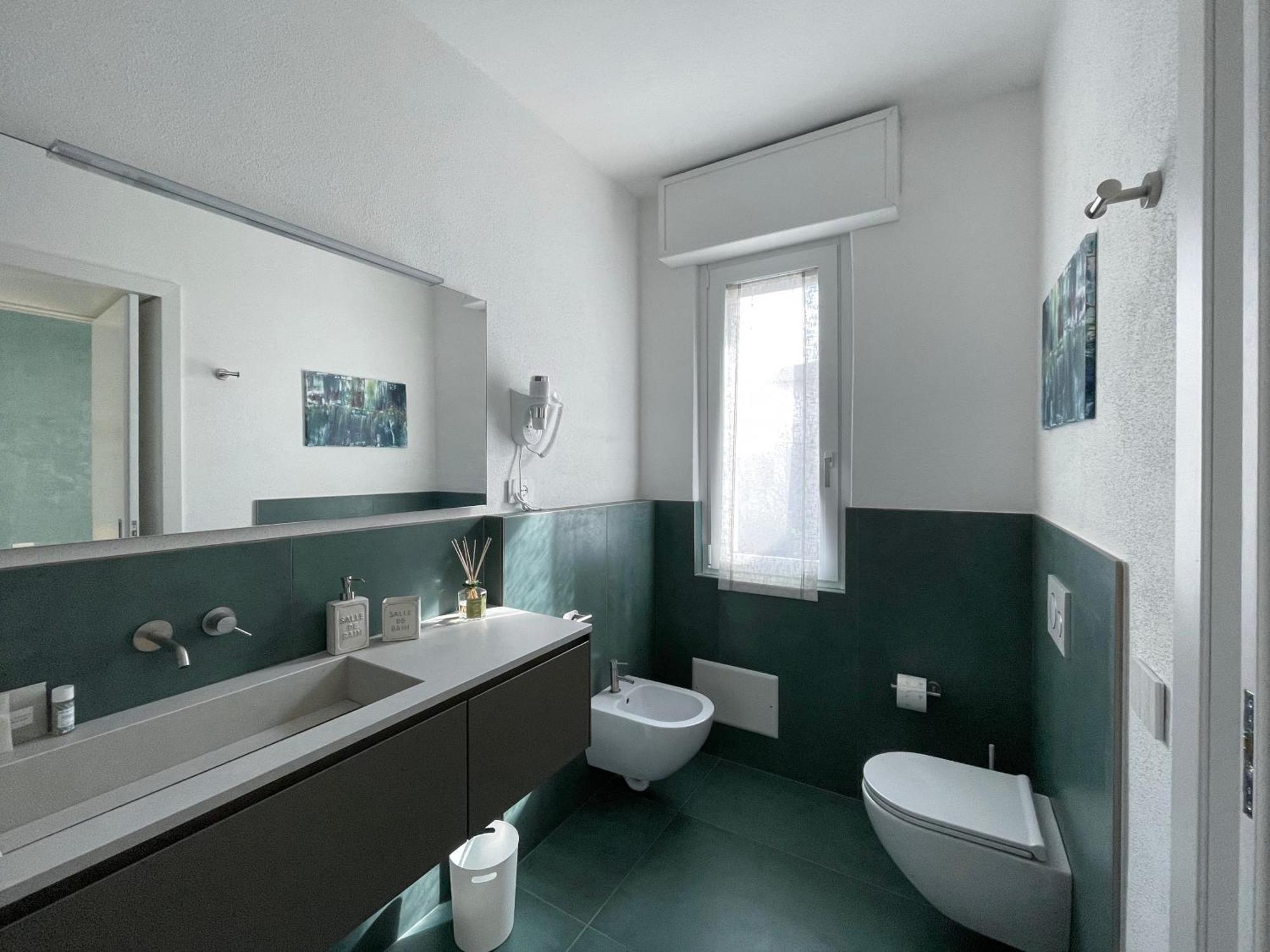 B&B Colori Del Lago Brebbia Exterior photo